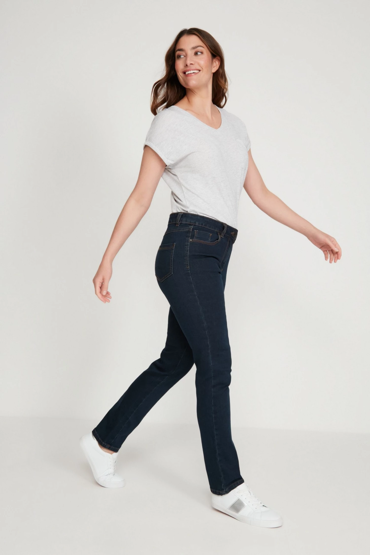 M&Co Blue Basic Straight Leg Jeans 6 M&Co Blue Basic Straight Leg Jeans - Image 4