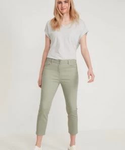 M&Co Green Supersoft Cropped Jeans -M&Co Sales Shop unnamed file 1071 scaled