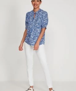 M&Co Blue Dtisy Floral Blouse -M&Co Sales Shop unnamed file 1167 scaled