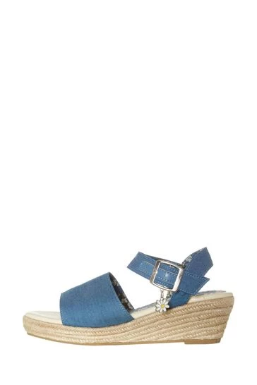 M&Co Blue Chambray Wedge Sandals 6 M&Co Blue Chambray Wedge Sandals - Image 4