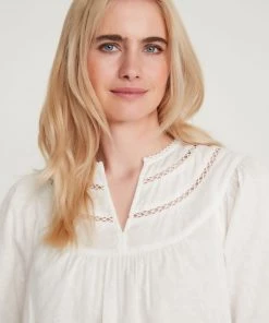 M&Co White Lace Detail Top -M&Co Sales Shop unnamed file 1416 scaled