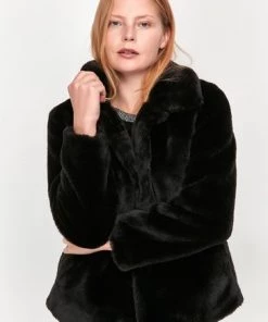 M&Co Black Short Faux Fur Jacket -M&Co Sales Shop unnamed file 1501