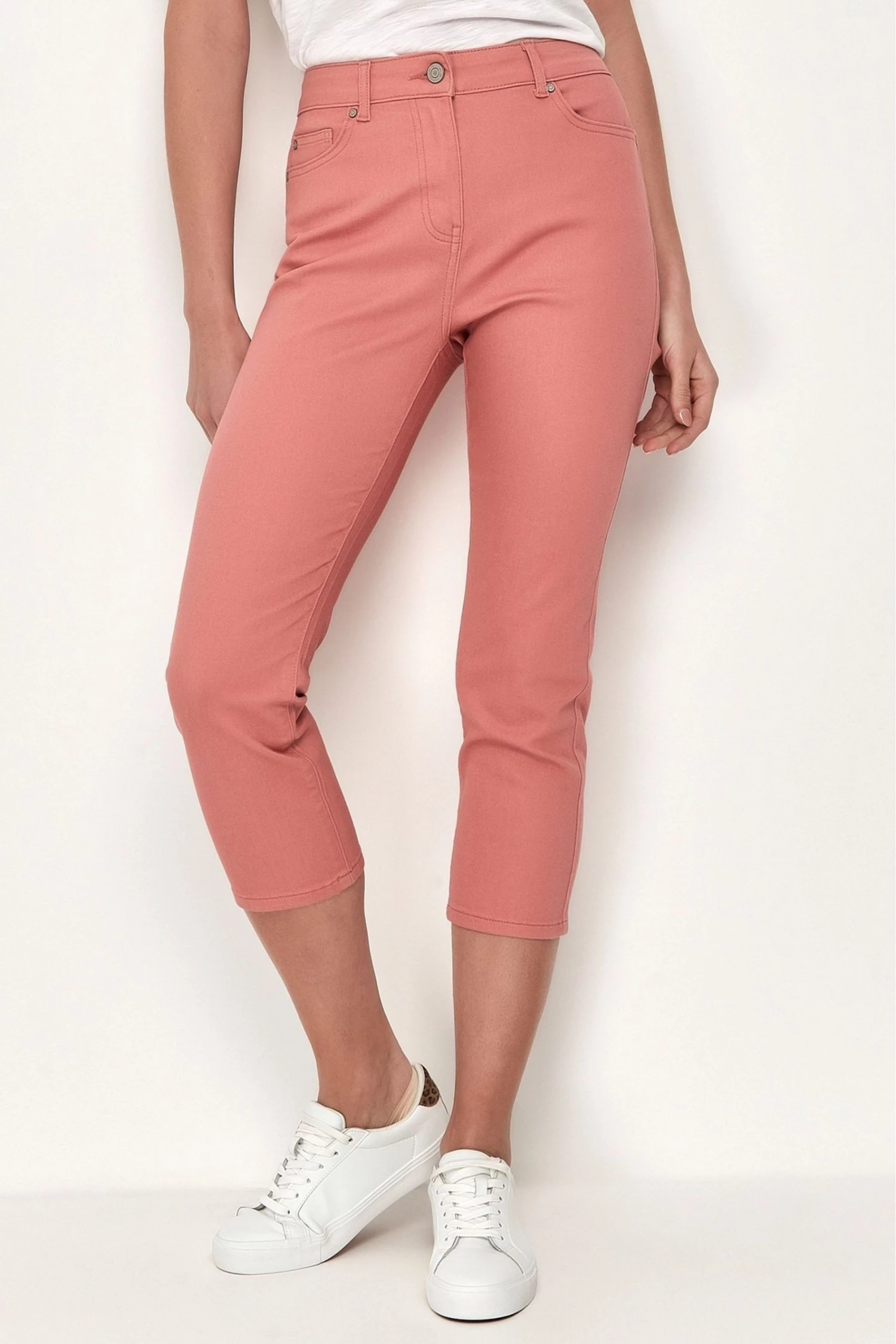 M&Co Petite Red Super Soft Slim Cropped Jeans 3 M&Co Petite Red Super Soft Slim Cropped Jeans