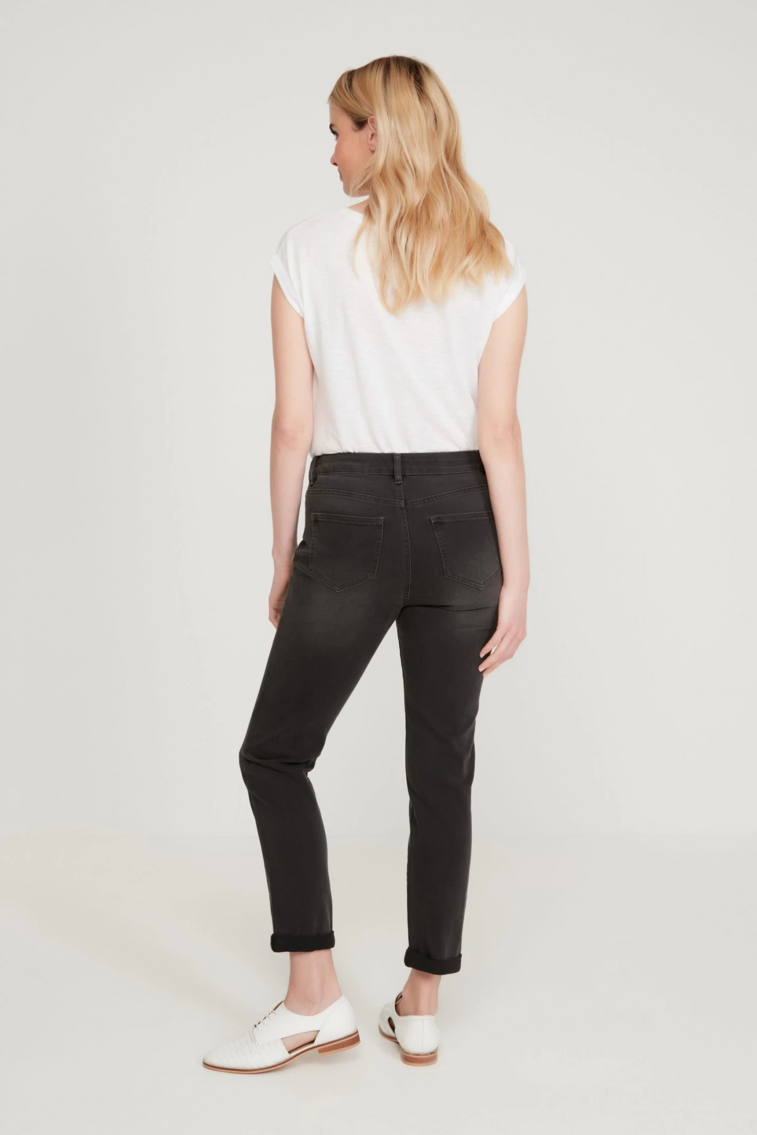 M&Co Grey Slim Leg Boyfriend Jeans 4 M&Co Grey Slim Leg Boyfriend Jeans - Image 2