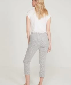 M&Co Grey Bengaline Stretch Crop Trousers -M&Co Sales Shop unnamed file 1877 scaled