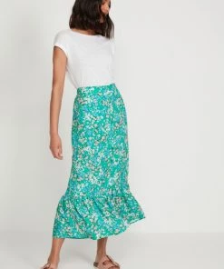 M&Co Green Floral Button Midi Skirt -M&Co Sales Shop unnamed file 1926 scaled