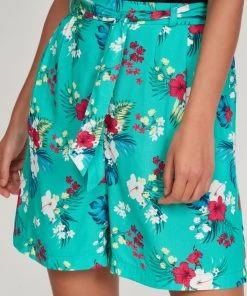 M&Co Green Tropical Print Shorts -M&Co Sales Shop unnamed file 1955 scaled