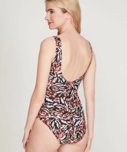 M&Co Sales Shop -M&Co Sales Shop unnamed file 2440 scaled