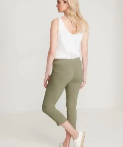 M&Co Green Cropped Bengaline Trousers -M&Co Sales Shop unnamed file 340 scaled