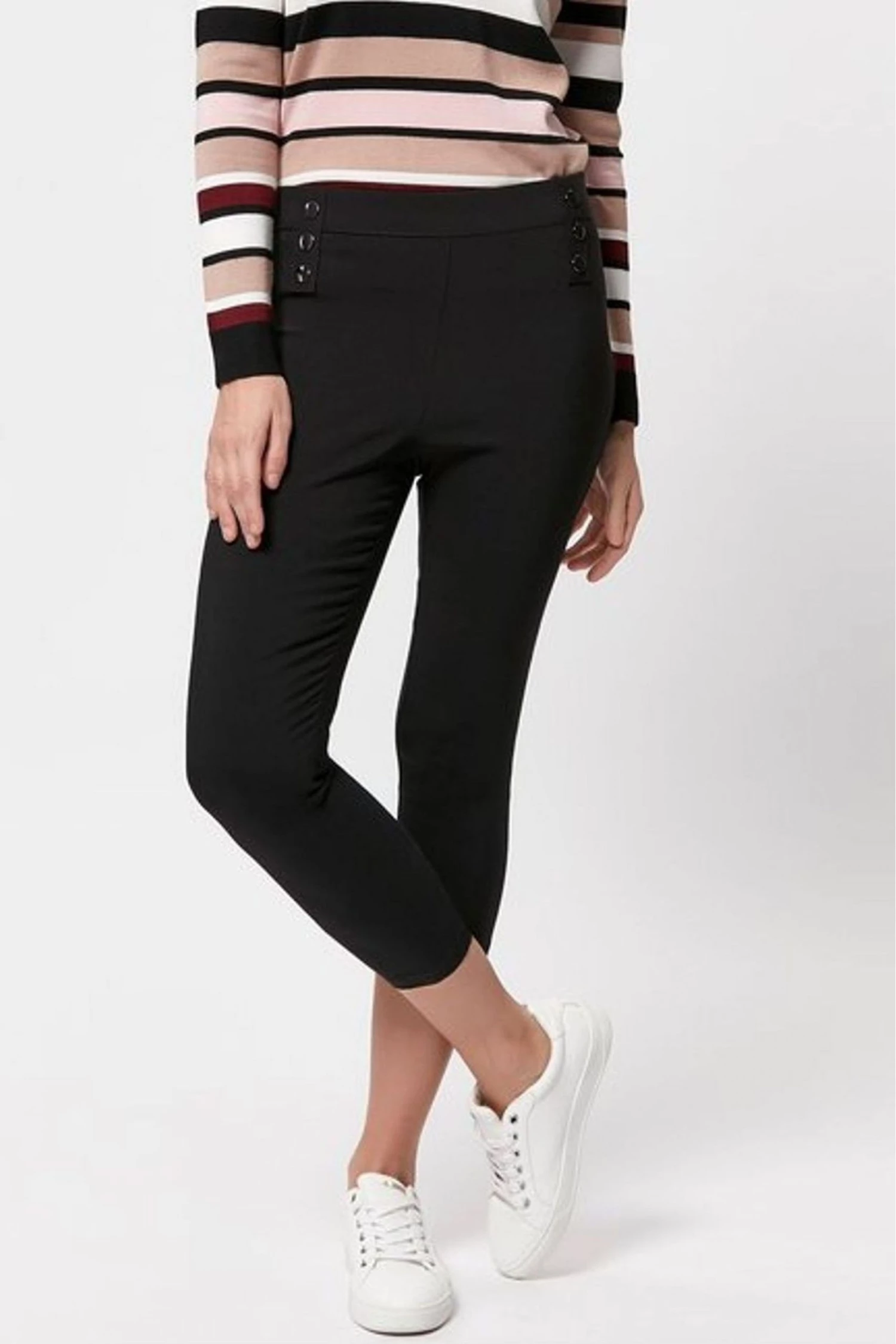 M&Co Petite Black Petite Stretch Cropped Trousers 3 M&Co Petite Black Petite Stretch Cropped Trousers