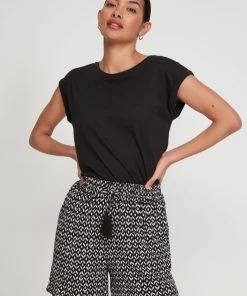 M&Co Black Geo Print Crinkle Shorts -M&Co Sales Shop unnamed file 835 scaled