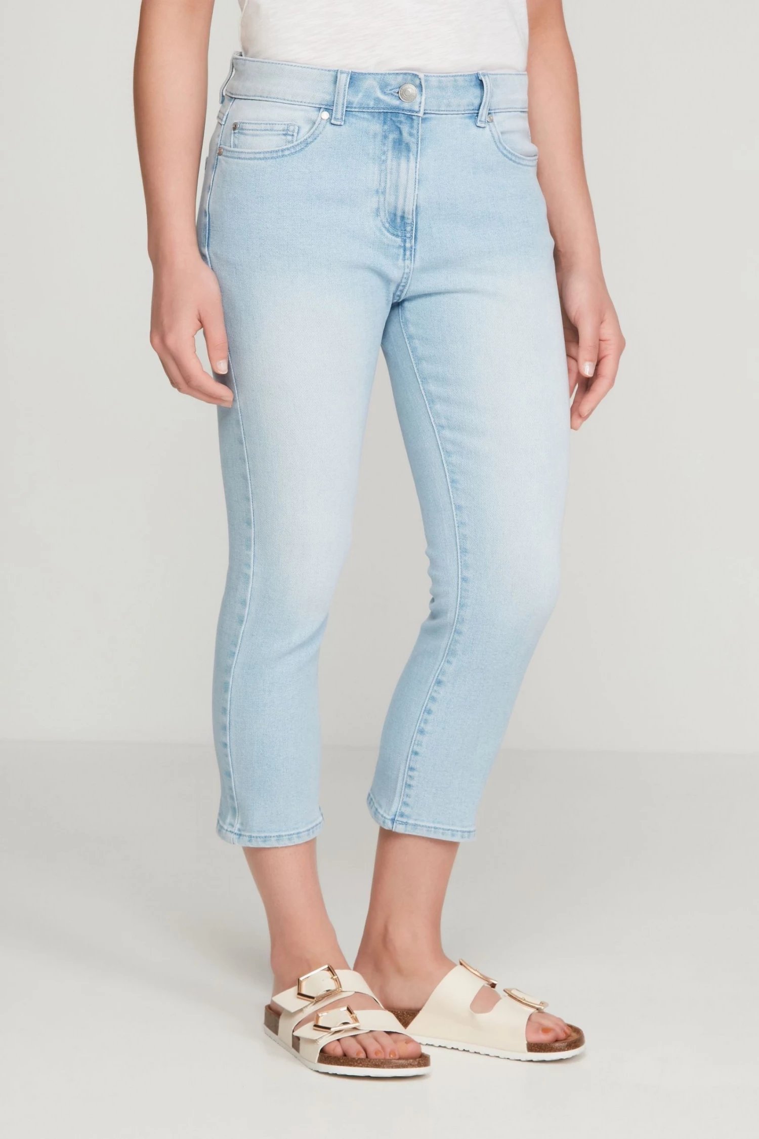 M&Co Blue Petite Supersoft Slim Cropped Jeans 6 M&Co Blue Petite Supersoft Slim Cropped Jeans - Image 4