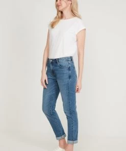 M&Co Blue Slim Leg Boyfriend Jeans 9 M&Co Blue Slim Leg Boyfriend Jeans -M&Co Sales Shop unnamed file 974 scaled
